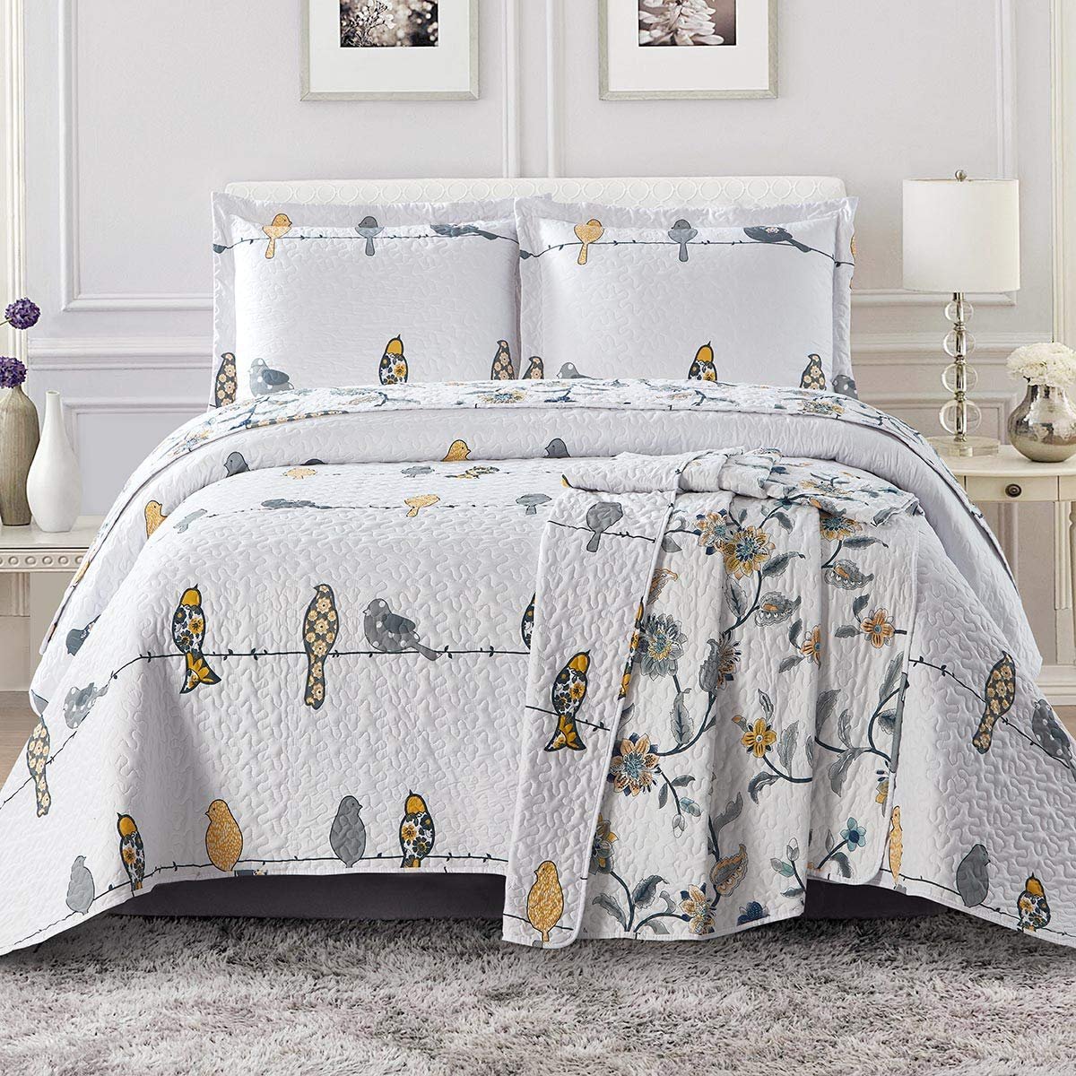 Royal Hotel Bedding